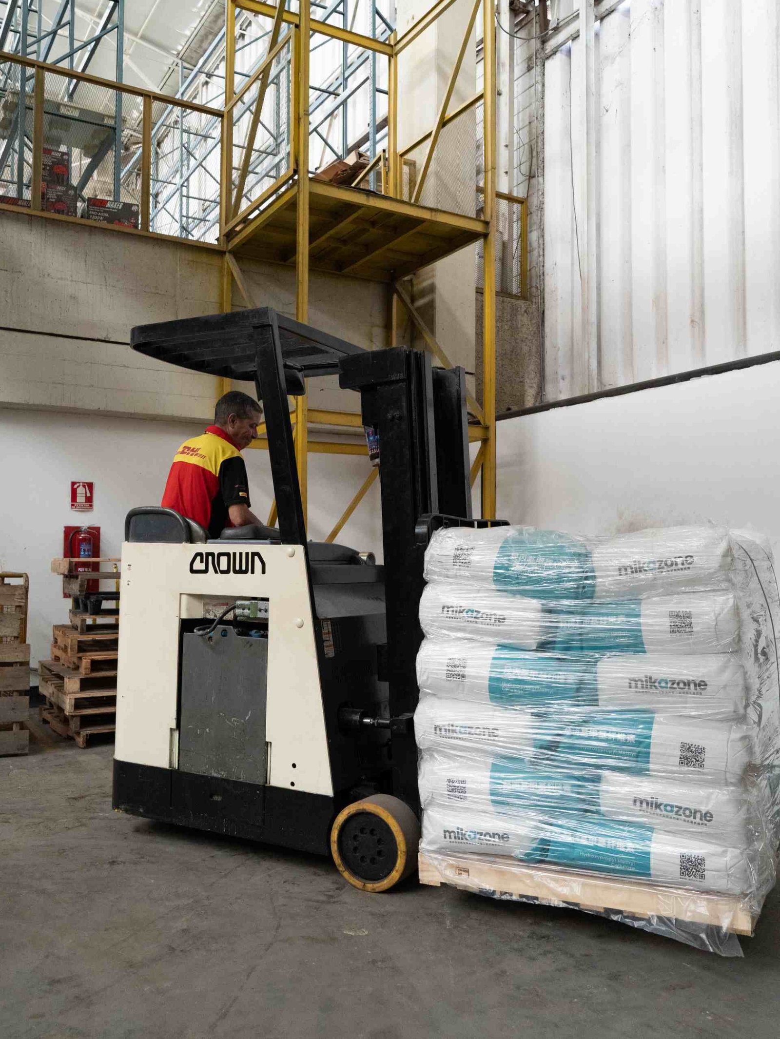 Packaging and warehouse storage