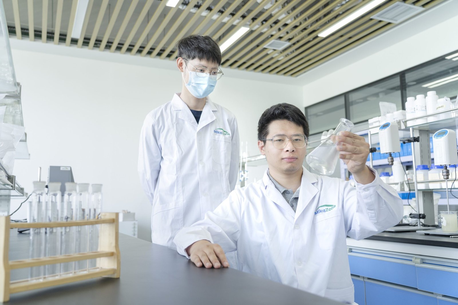 Formulation engineer working in chemical laboratory