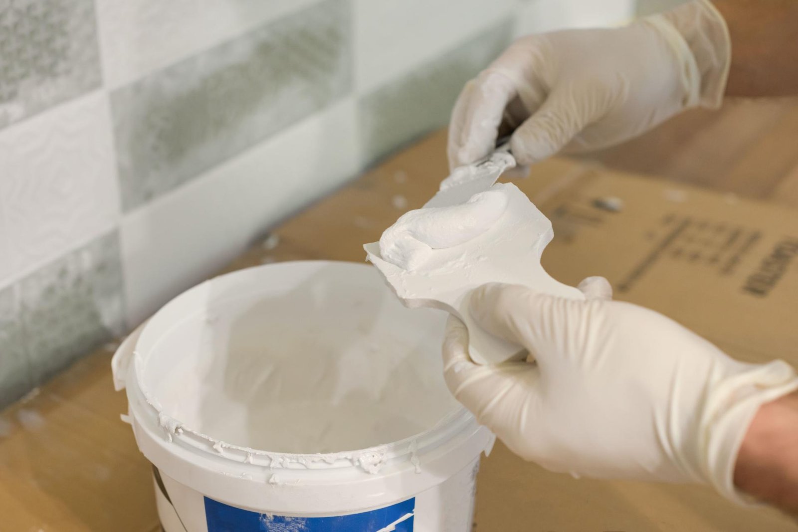 Laboratory liquids — storage viscosity for repair pastes