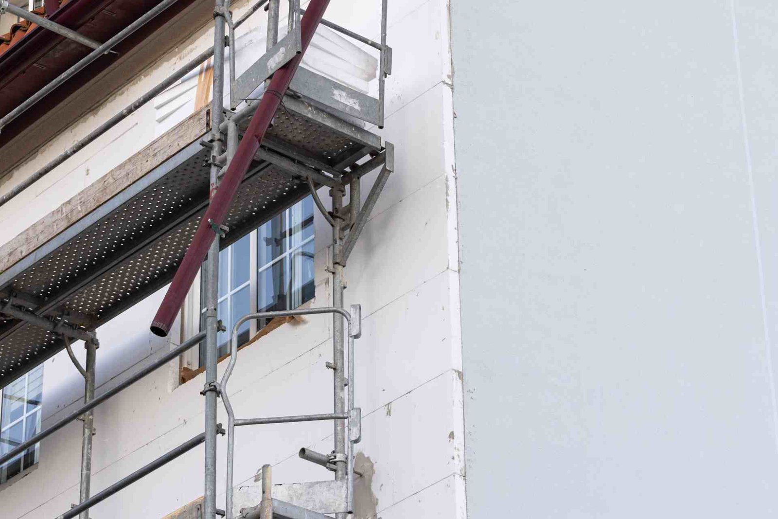 ETICS insulation system application